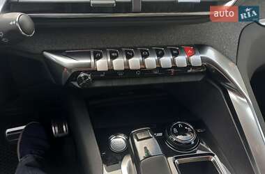 Внедорожник / Кроссовер Peugeot 3008 2019 в 