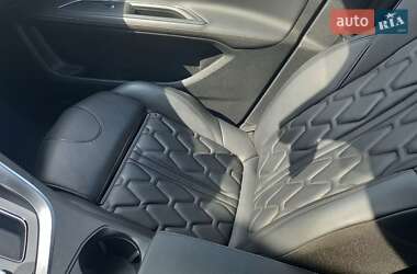 Внедорожник / Кроссовер Peugeot 3008 2019 в 