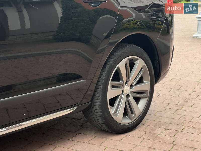 Позашляховик / Кросовер Peugeot 3008 2012 в Стрию