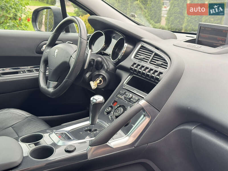 Позашляховик / Кросовер Peugeot 3008 2012 в Стрию
