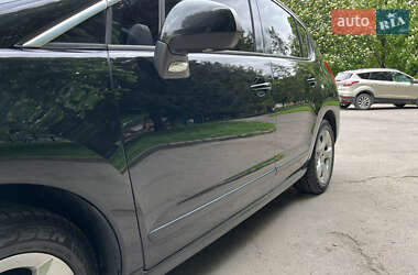 Позашляховик / Кросовер Peugeot 3008 2012 в 