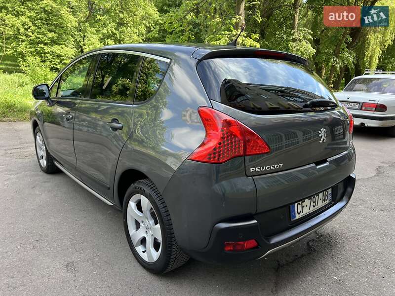Внедорожник / Кроссовер Peugeot 3008 2012 в Ровно