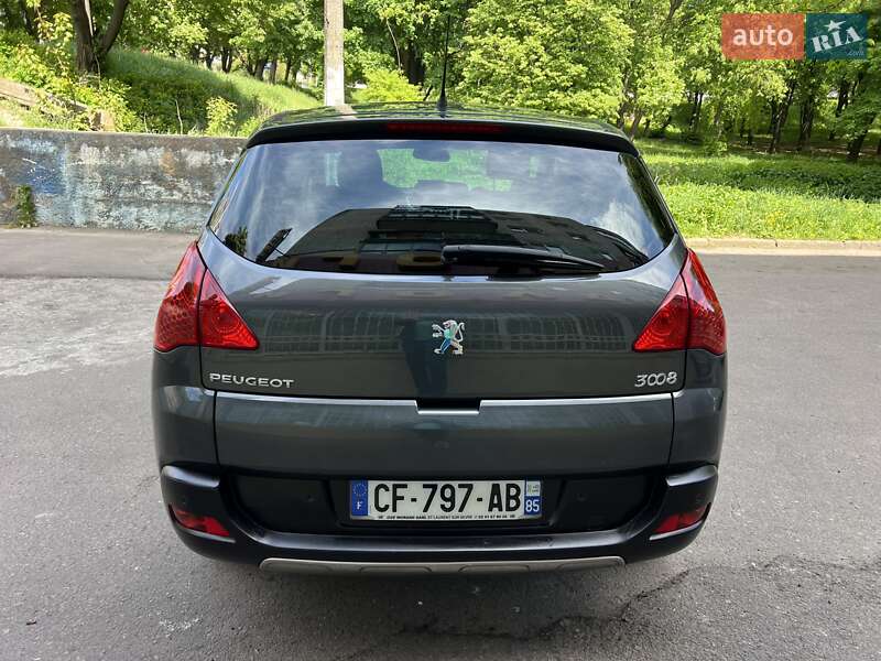 Внедорожник / Кроссовер Peugeot 3008 2012 в Ровно