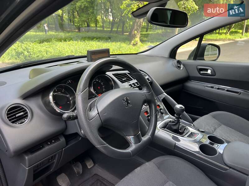 Внедорожник / Кроссовер Peugeot 3008 2012 в Ровно