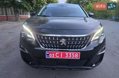 Позашляховик / Кросовер Peugeot 3008 2020 в 