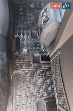 Позашляховик / Кросовер Peugeot 3008 2011 в 