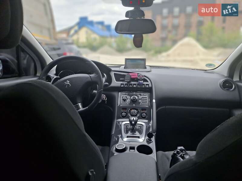 Позашляховик / Кросовер Peugeot 3008 2012 в Івано-Франківську фото 4 Позашляховик / Кросовер Peugeot 3008 2012 в Івано-Франківську