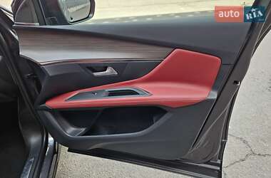 Внедорожник / Кроссовер Peugeot 3008 2021 в 