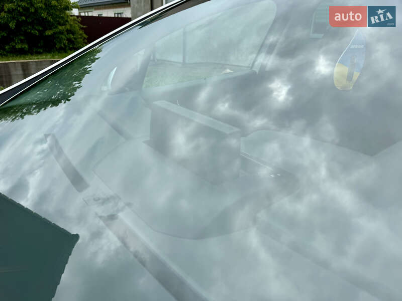 Позашляховик / Кросовер Peugeot 3008 2011 в Луцьку