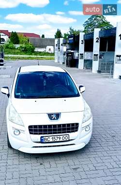 Позашляховик / Кросовер Peugeot 3008 2010 в 