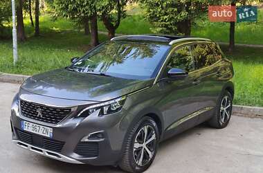 Внедорожник / Кроссовер Peugeot 3008 2018 в 