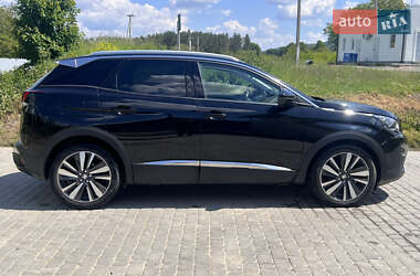 Позашляховик / Кросовер Peugeot 3008 2019 в 