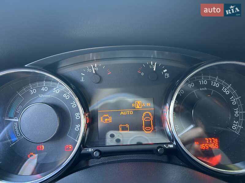 Позашляховик / Кросовер Peugeot 3008 2013 в Одесі
