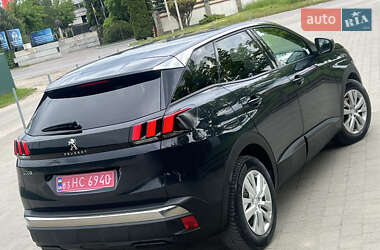 Позашляховик / Кросовер Peugeot 3008 2018 в 