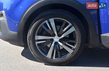 Внедорожник / Кроссовер Peugeot 3008 2018 в 