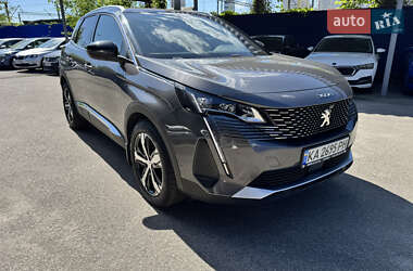 Позашляховик / Кросовер Peugeot 3008 2021 в 