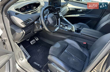 Позашляховик / Кросовер Peugeot 3008 2021 в 