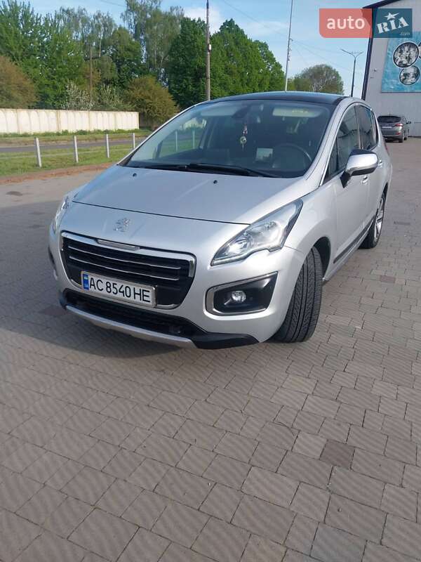 Позашляховик / Кросовер Peugeot 3008 2014 в Володимирі