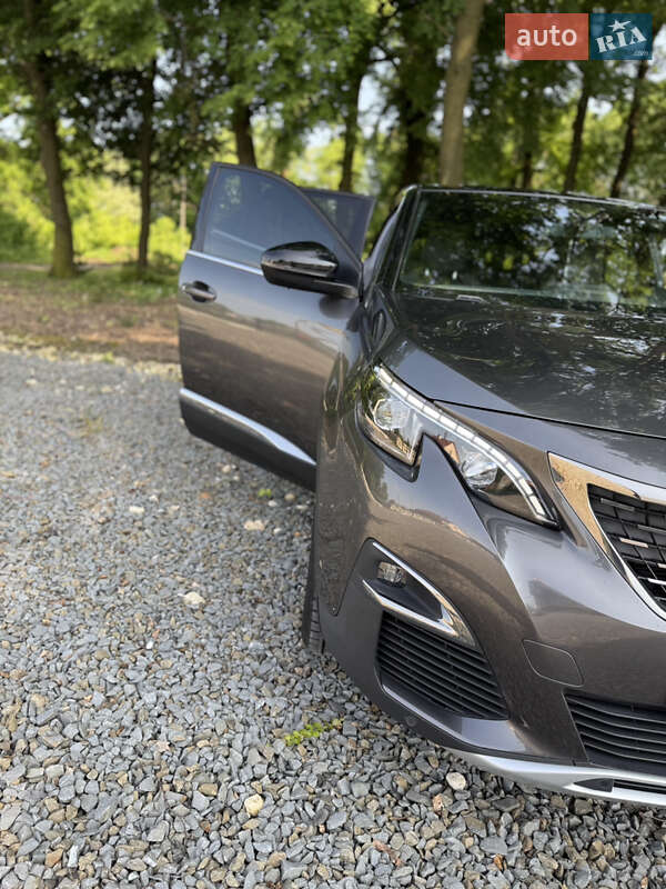Позашляховик / Кросовер Peugeot 3008 2017 в Самборі