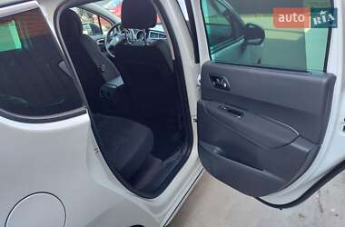 Внедорожник / Кроссовер Peugeot 3008 2011 в 
