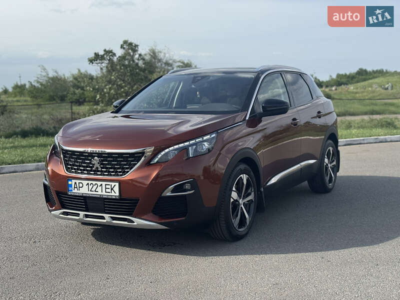 Внедорожник / Кроссовер Peugeot 3008 2018 в 