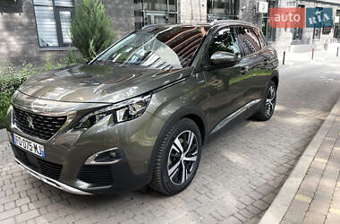 Позашляховик / Кросовер Peugeot 3008 2020 в 