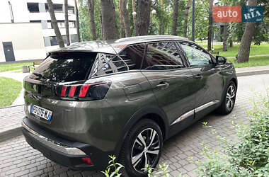 Позашляховик / Кросовер Peugeot 3008 2020 в 