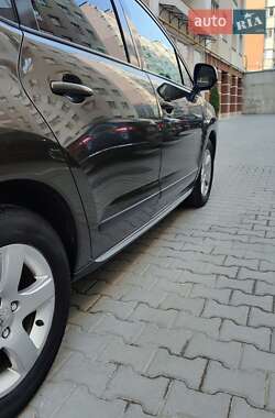 Внедорожник / Кроссовер Peugeot 3008 2010 в 