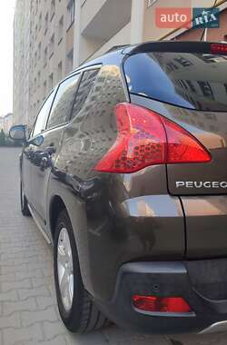 Внедорожник / Кроссовер Peugeot 3008 2010 в 