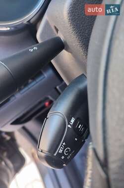 Внедорожник / Кроссовер Peugeot 3008 2010 в 
