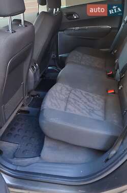 Внедорожник / Кроссовер Peugeot 3008 2010 в 