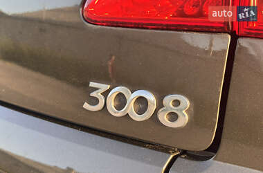 Внедорожник / Кроссовер Peugeot 3008 2011 в 