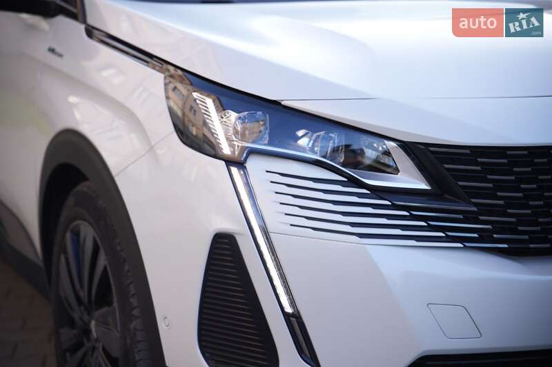 Внедорожник / Кроссовер Peugeot 3008 2021 в Дубно