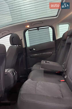 Внедорожник / Кроссовер Peugeot 3008 2012 в 