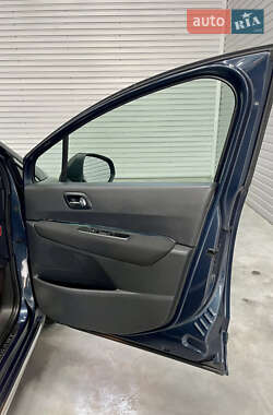 Внедорожник / Кроссовер Peugeot 3008 2012 в 
