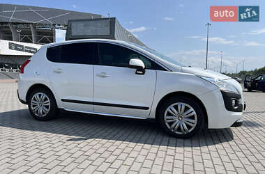 Внедорожник / Кроссовер Peugeot 3008 2012 в 
