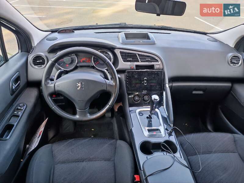 Peugeot 3008 2013