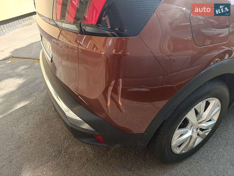 Внедорожник / Кроссовер Peugeot 3008 2017 в Киеве