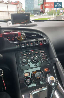 Внедорожник / Кроссовер Peugeot 3008 2011 в 