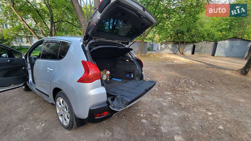 Внедорожник / Кроссовер Peugeot 3008 2010 в Одессе