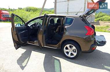 Позашляховик / Кросовер Peugeot 3008 2011 в Косові