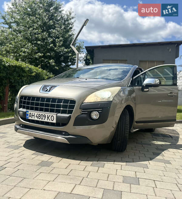 Позашляховик / Кросовер Peugeot 3008 2009 в Івано-Франківську