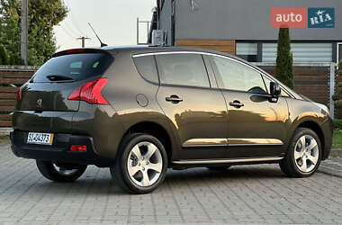 Внедорожник / Кроссовер Peugeot 3008 2011 в 