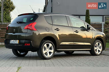 Внедорожник / Кроссовер Peugeot 3008 2011 в 