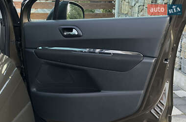 Внедорожник / Кроссовер Peugeot 3008 2011 в 