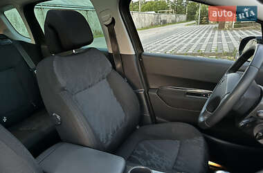 Внедорожник / Кроссовер Peugeot 3008 2011 в 