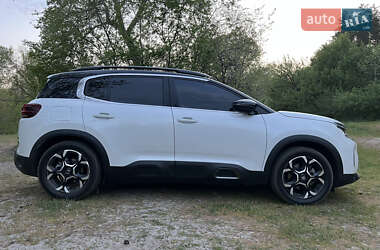 Внедорожник / Кроссовер Peugeot 3008 2021 в 