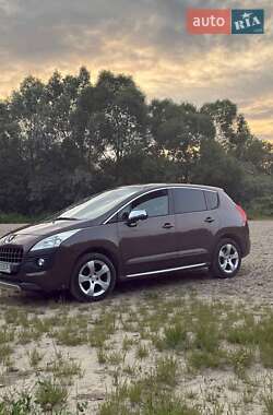 Внедорожник / Кроссовер Peugeot 3008 2013 в Самборе