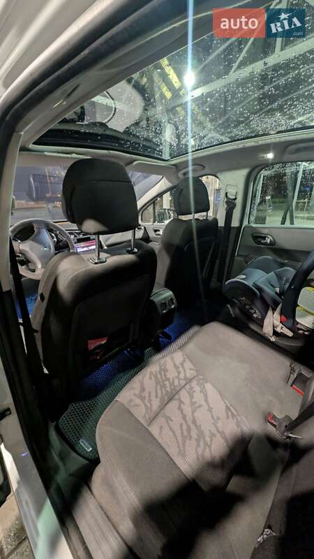 Позашляховик / Кросовер Peugeot 3008 2010 в Києві