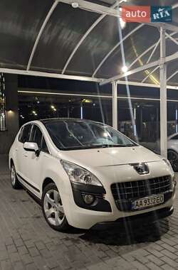 Внедорожник / Кроссовер Peugeot 3008 2010 в 